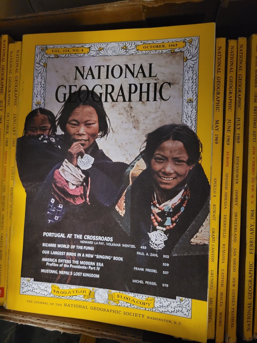 National geographic october 1965 vol 128 no. 4